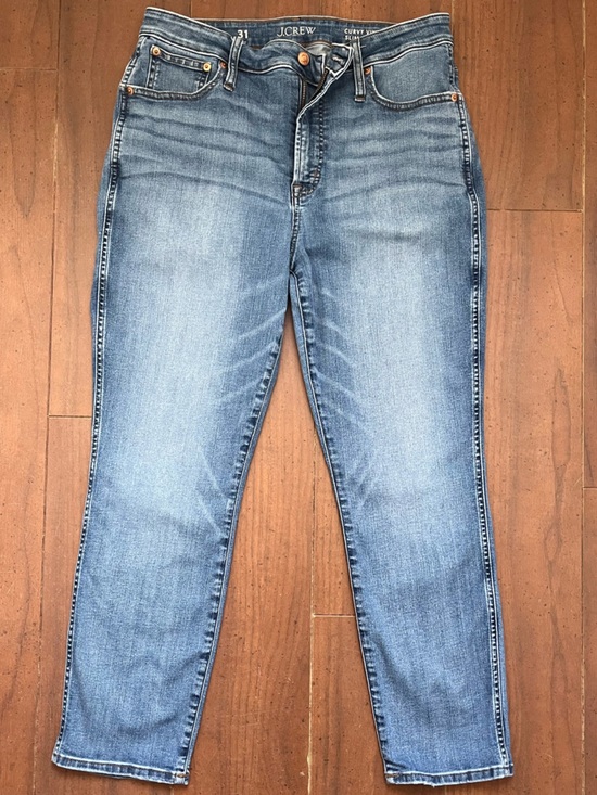 J. Crew Denim - Women’s J.Crew Curvy Vintage Slim Straight Medium Wash Denim Jeans – Size 31